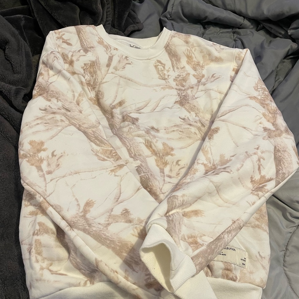 Women's Cream and Brown Crew Neck Sweater